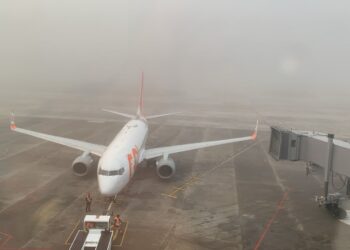 Por que maio é o 'mês da neblina' no RS e como isso afeta os voos em Porto Alegre?